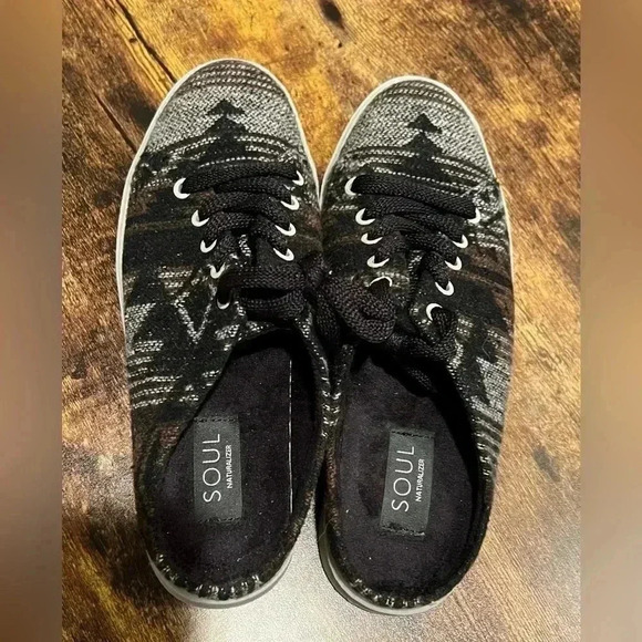 Naturalizer | Soul, Kemper ladies mule, slip on fashion sneakers. Size: 8.5M. - Picture 3 of 14